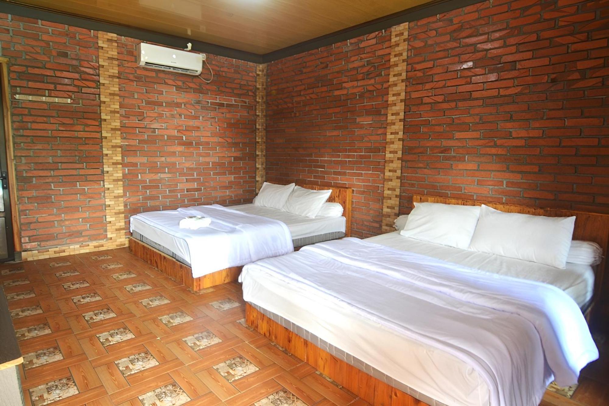 Villa Kopiori Jogyakarta Zewnętrze zdjęcie