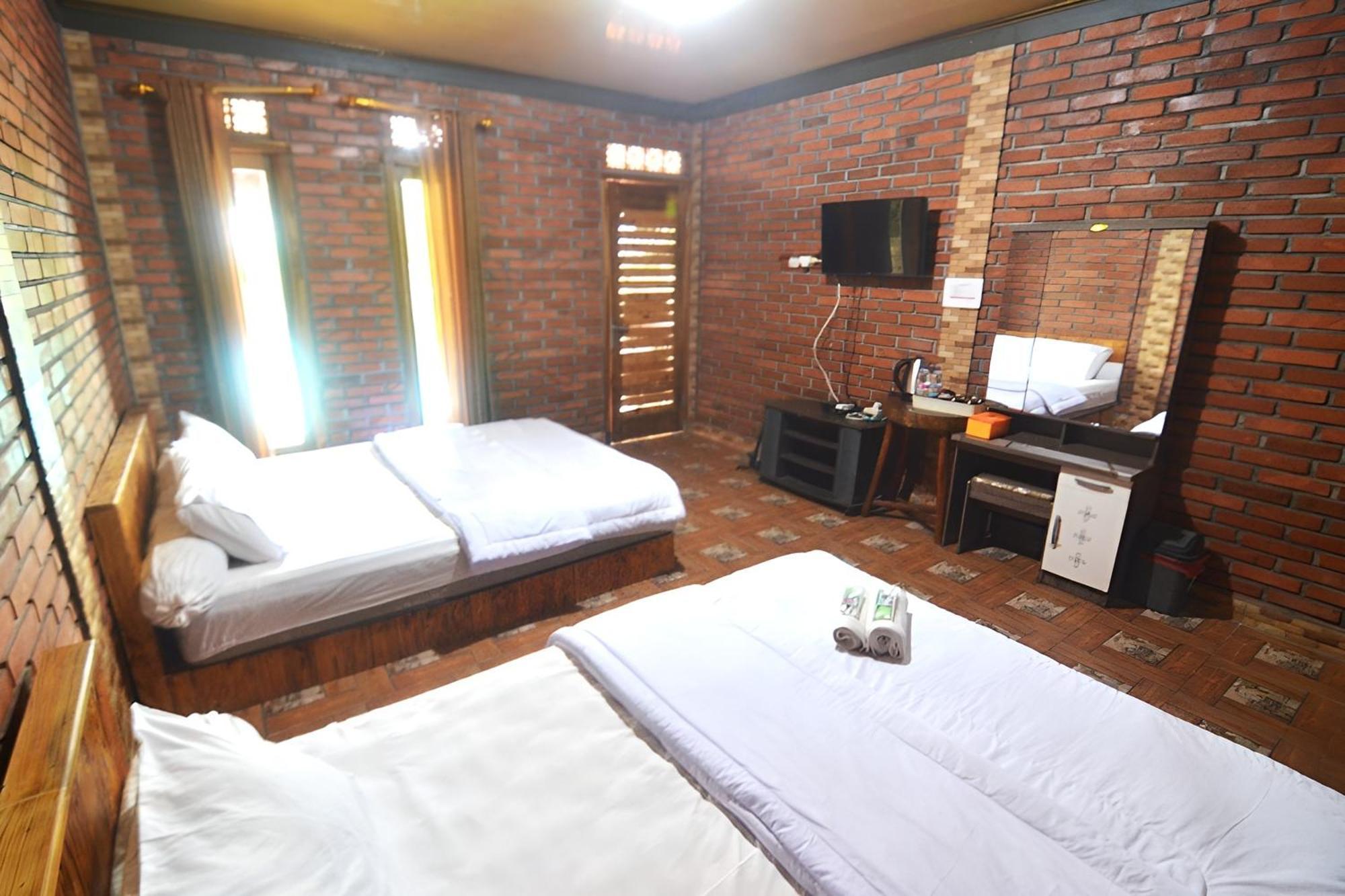 Villa Kopiori Jogyakarta Zewnętrze zdjęcie