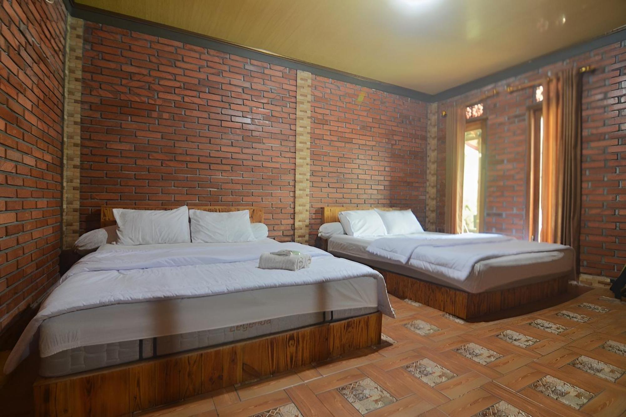Villa Kopiori Jogyakarta Zewnętrze zdjęcie